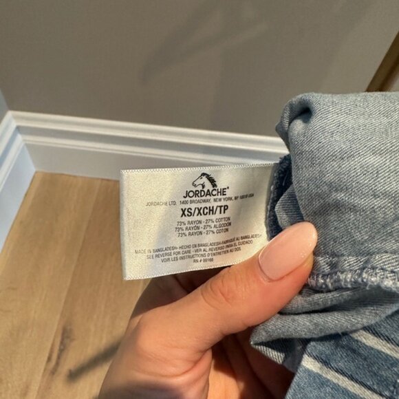 Jordache Navy & White Stripe Short Overalls – Size XS - Picture 5 of 7